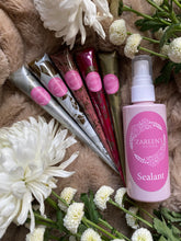 Load image into Gallery viewer, Bundle of 5 Special Blend Henna Cones + 100ml Sealant Spray
