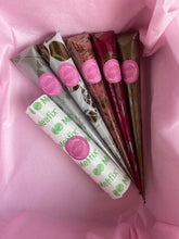 Load image into Gallery viewer, Bundle of 5 Special Blend Henna Cones + 1m Mefix
